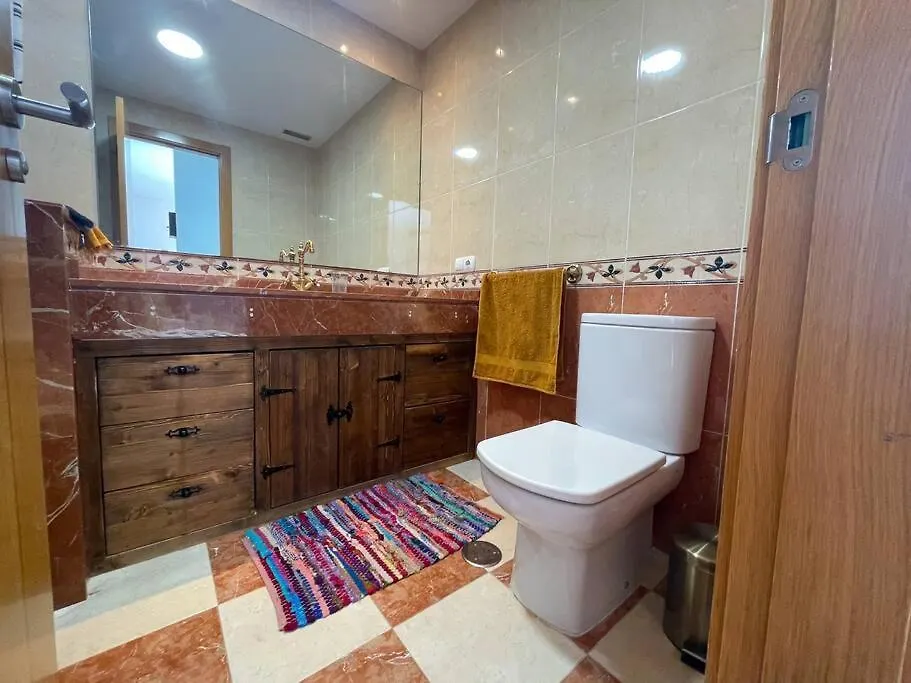La Tejita Cozy Apartment With Large Terrace Next To The Pool ספרד